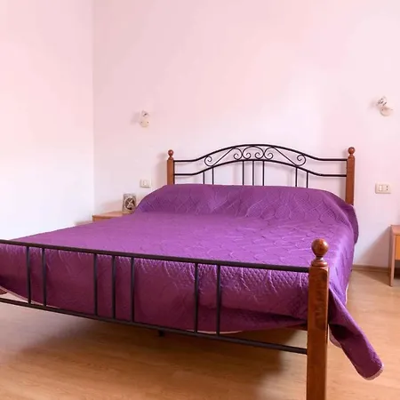 아파트 Pula, Istria 12 *