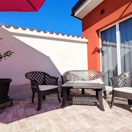 Pula, Istria 12 아파트 풀라