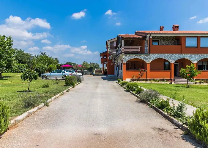 Pula, Istria 12 Апартаменти Пула