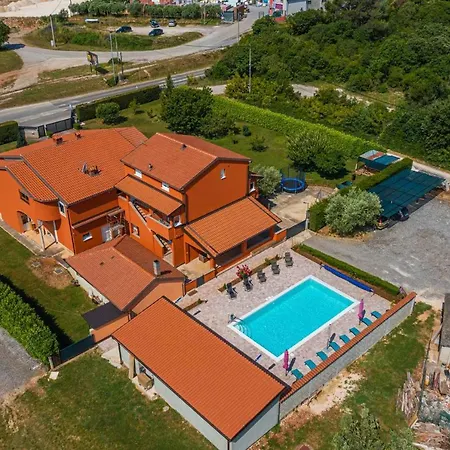 Apartment Danka IV 11169 Pula