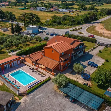 Apartment Danka IV 11169 *