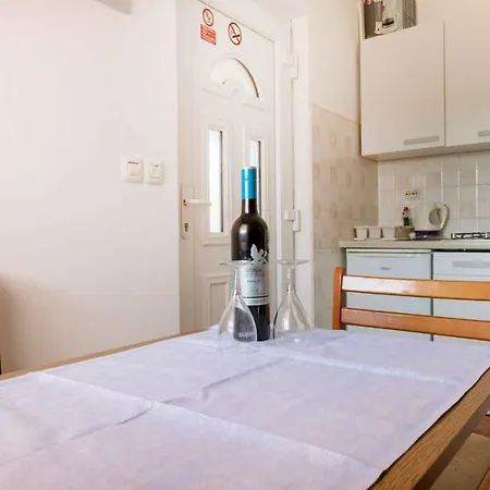 Pula, Istria 12 Apartamento *